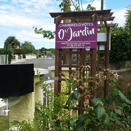 O'jardin Arthez-de-Bearn